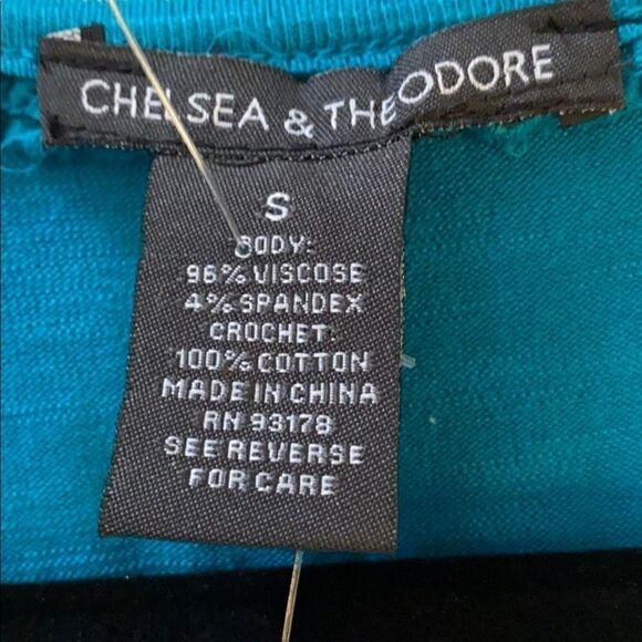 NWT Chelsea & Theodore Teal crochet front Tunic S - Picture 9 of 12